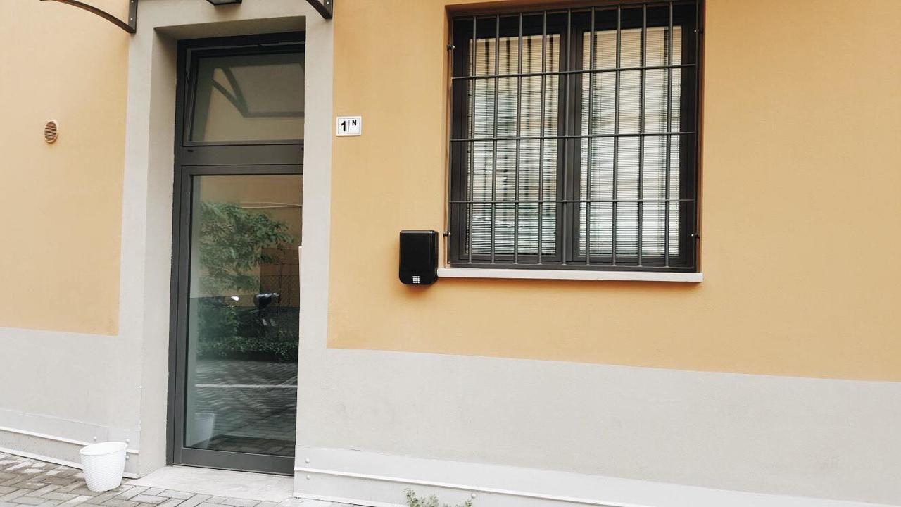 Le Suite Di Luna Rossella Bologna Bagian luar foto